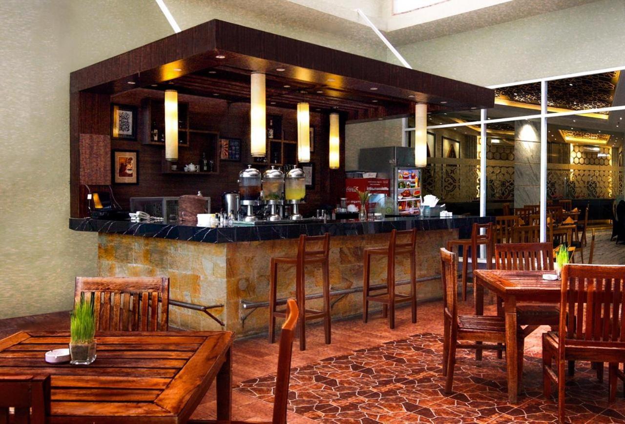 Hermes Palace Hotel Banda Aceh Eksteriør bilde